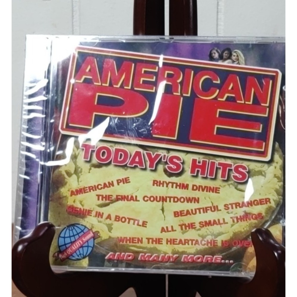 American Pie Today's Hits CD, NEW, Crack In Case